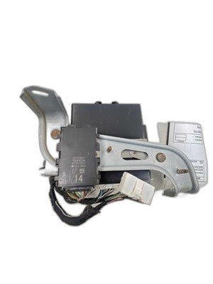 Toyota RAV4 Immobilizer Control Module 89730-02010 Theft-Locking ECU