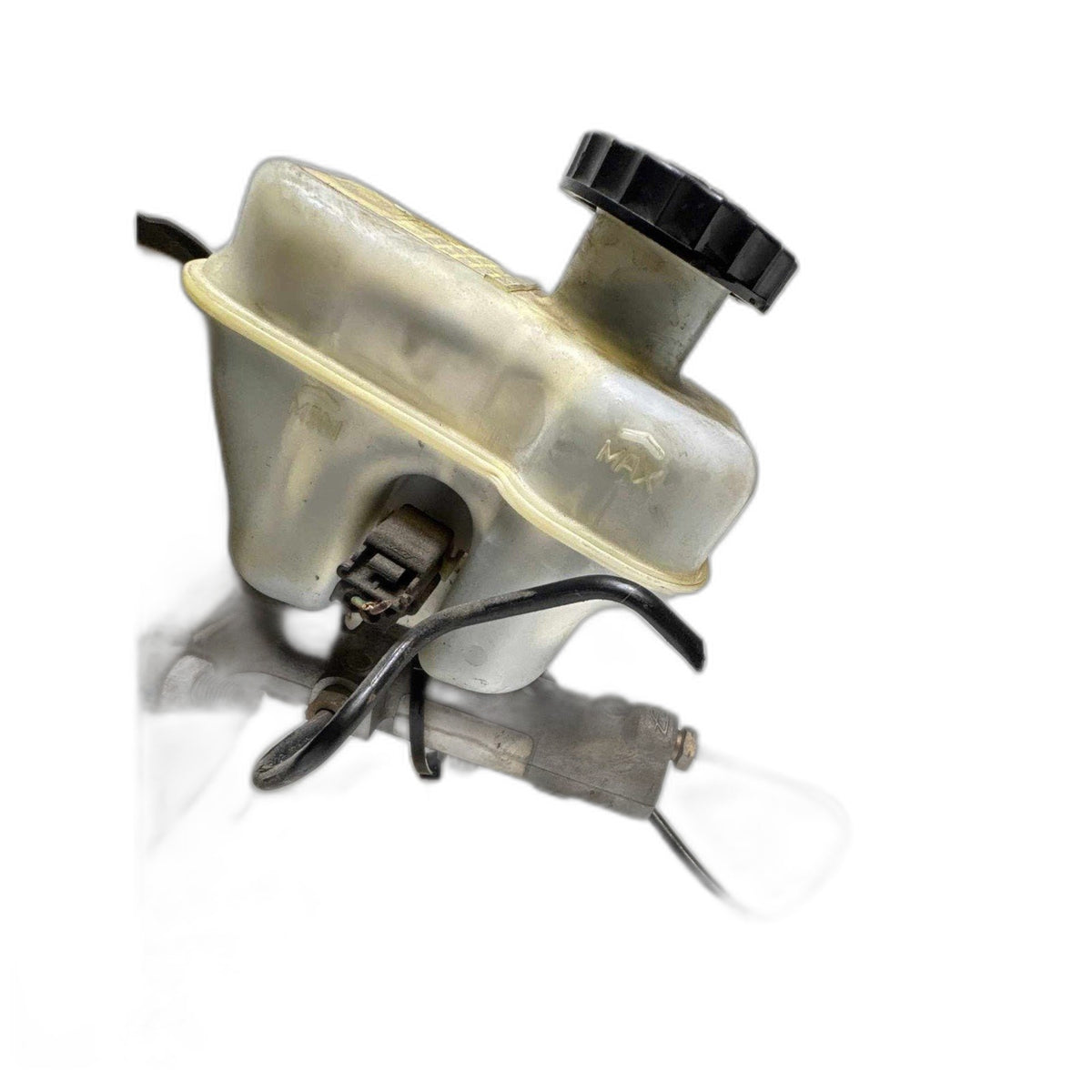 Master Cylinder MAZDA TRIBUTE 2.3L AT 05 06 Brake Booster Not Included