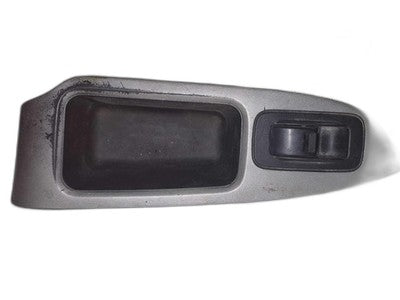 Pilot Front Passenger Side Window Switch Bezel (2003-2008)