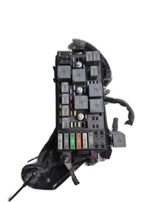 Vue Engine Fuse Box Assembly 2006-2007