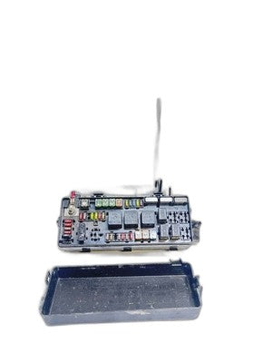 300 Engine Fuse Box Power Distribution Center 2006-2007