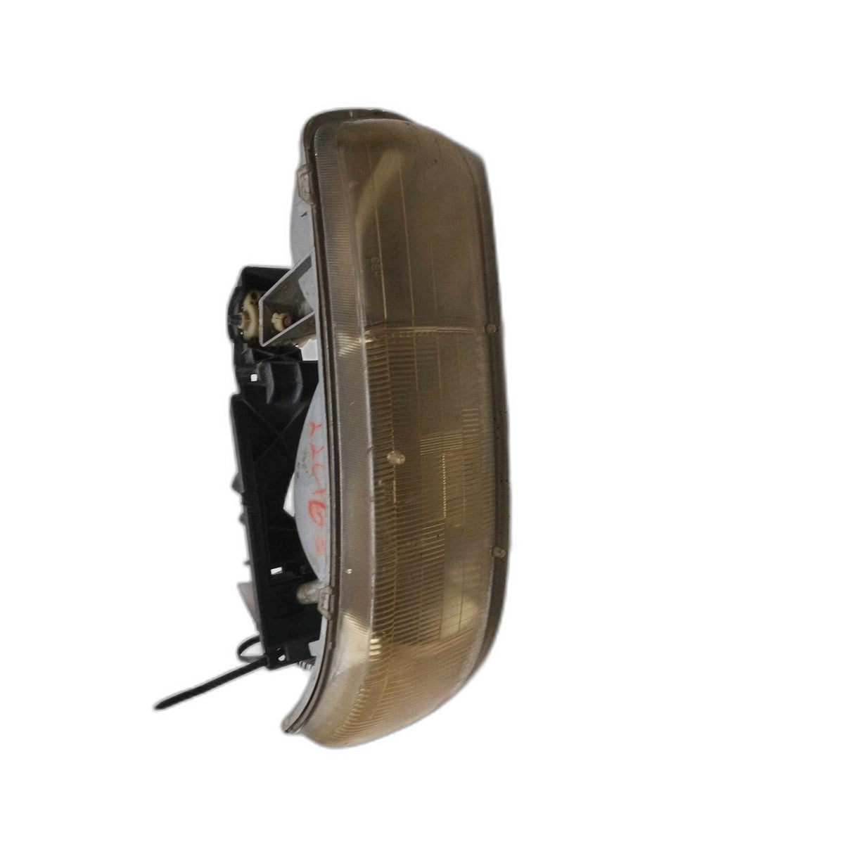 Headlamp Assembly CHEVY TAHOE Right 00 01 02 03 04 05 06 See Pics