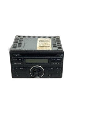 Nissan Versa Factory OEM AM/FM CD Player Radio Head Unit (2010-2012)