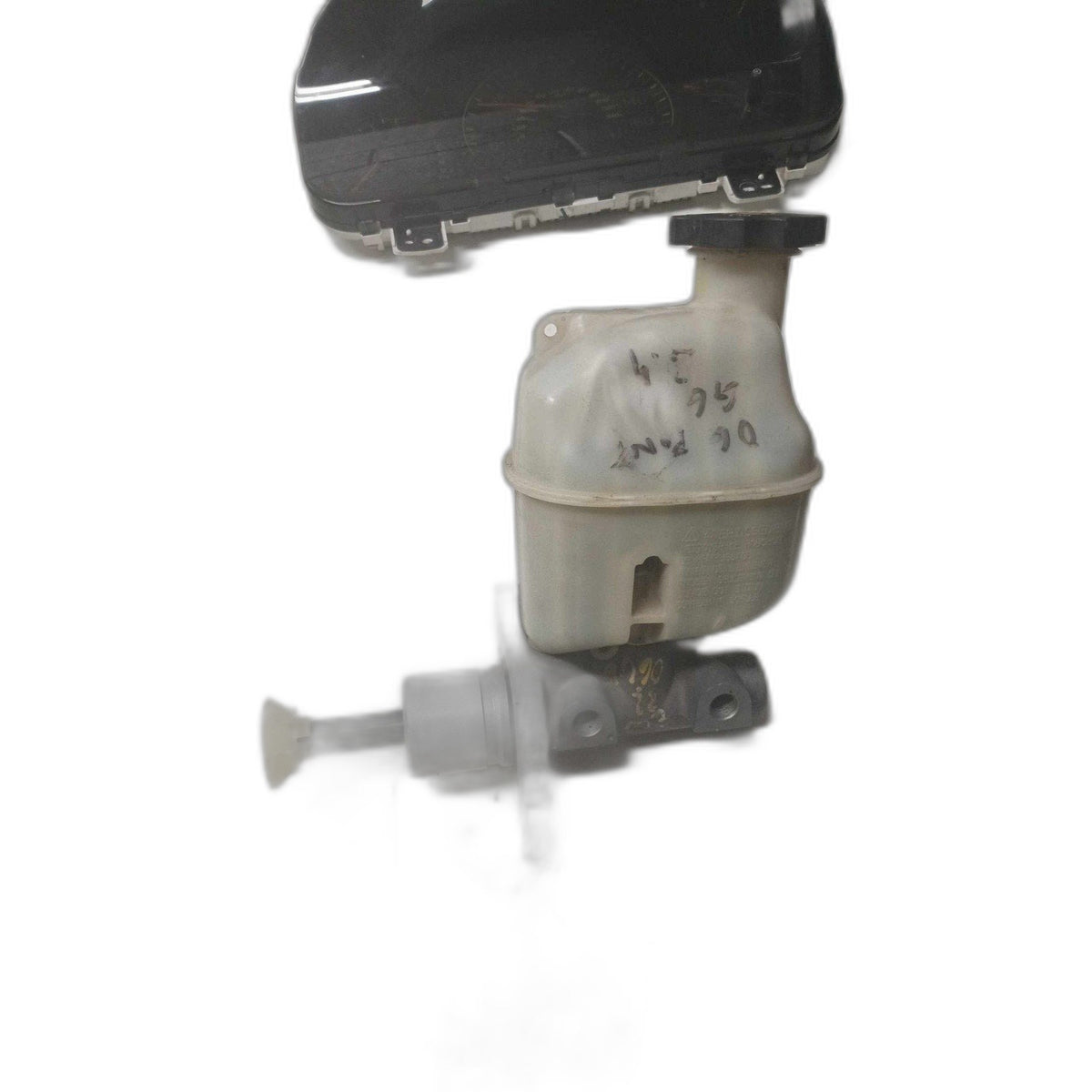 Master Cylinder PONTIAC G6 05 06 07