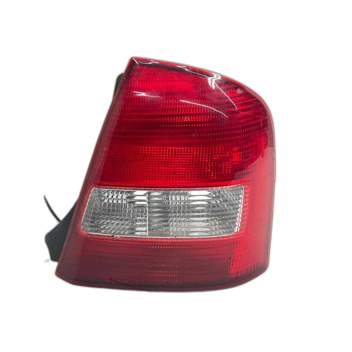 Tail Light Assembly MAZDA PROTEGE Right 99-03 See Pics for Any Imperfections