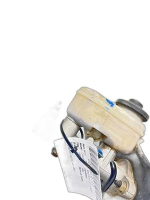 Camry Brake Master Cylinder (1995-2000) - Used