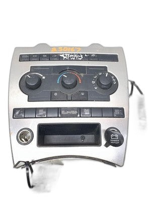 2006 Commander Radio And Heater A/C Control Bezel Trim Panel