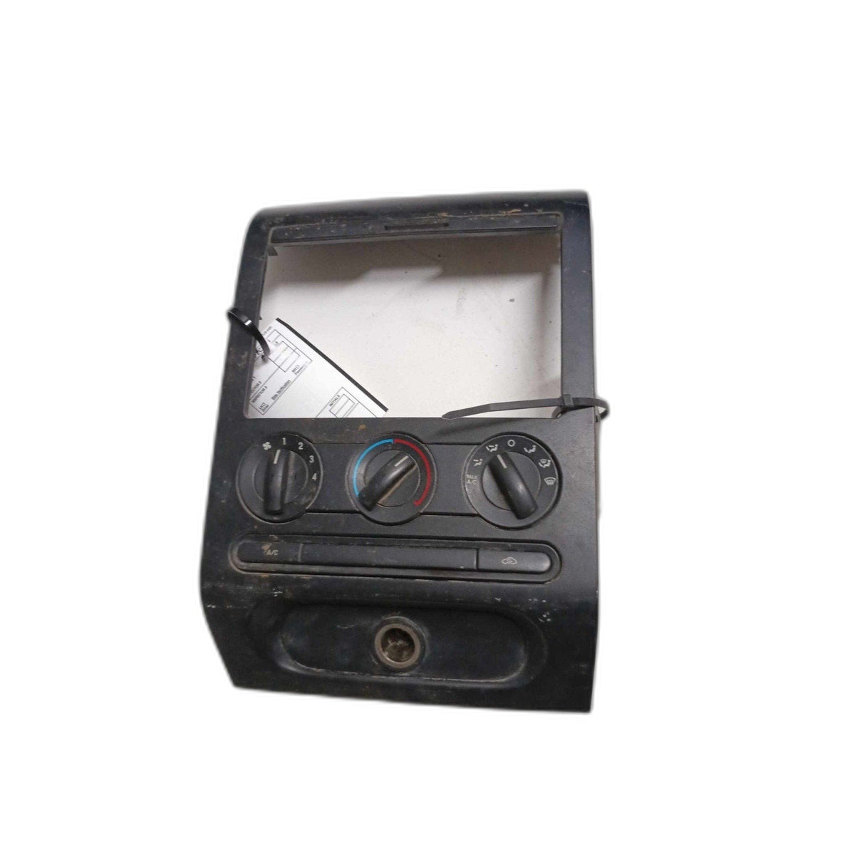 Radio Bezel Trim FORD PICKUP F150 05 See Pics