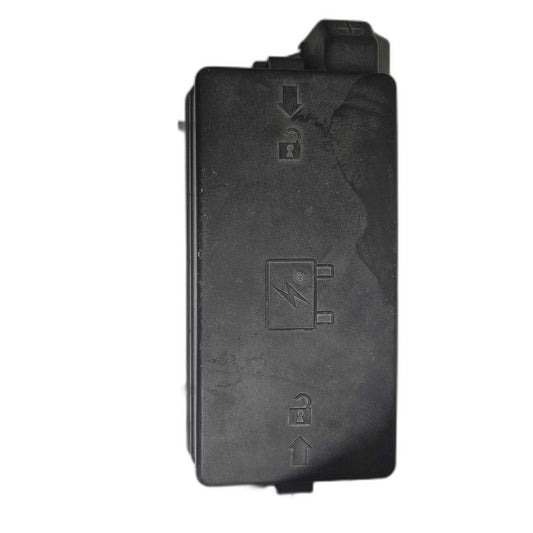 Engine Fuse Box SATURN VUE 02 03