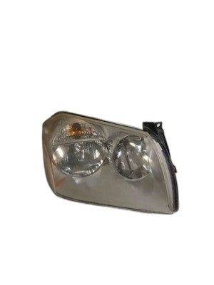 Dodge Magnum Headlight Assembly Right Passenger Side 2005-2007