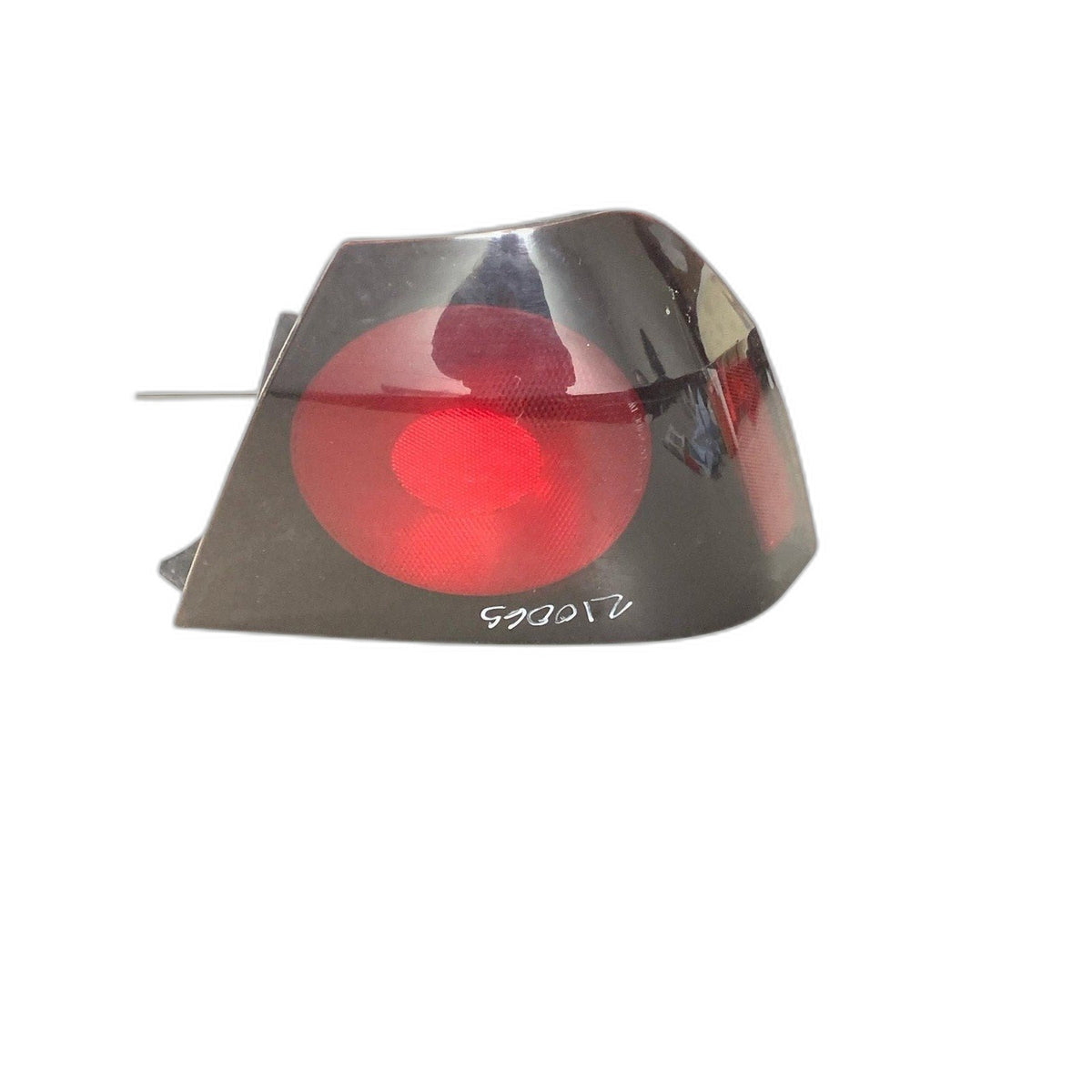 Tail Light Assembly CHEVY IMPALA Right 00 01 02 03 04 See Pics for Imperfections
