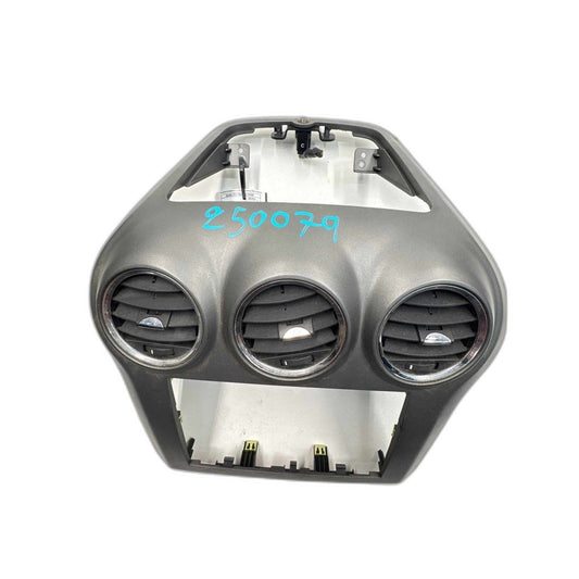Radio Bezel Trim SATURN VUE 08 See Pics for Imperfections