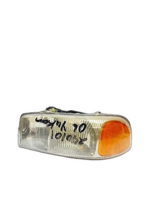 GMC Yukon Headlight Assembly Left 2000-2006