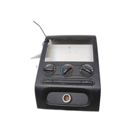 Dash Bezel FORD PICKUP F150 05