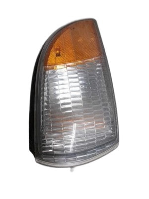 1991-1996 Caprice Left Front Corner Turn Signal Light Assembly