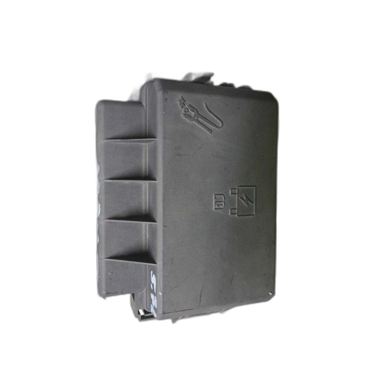 Engine Fuse Box CHRYSLER 300 05