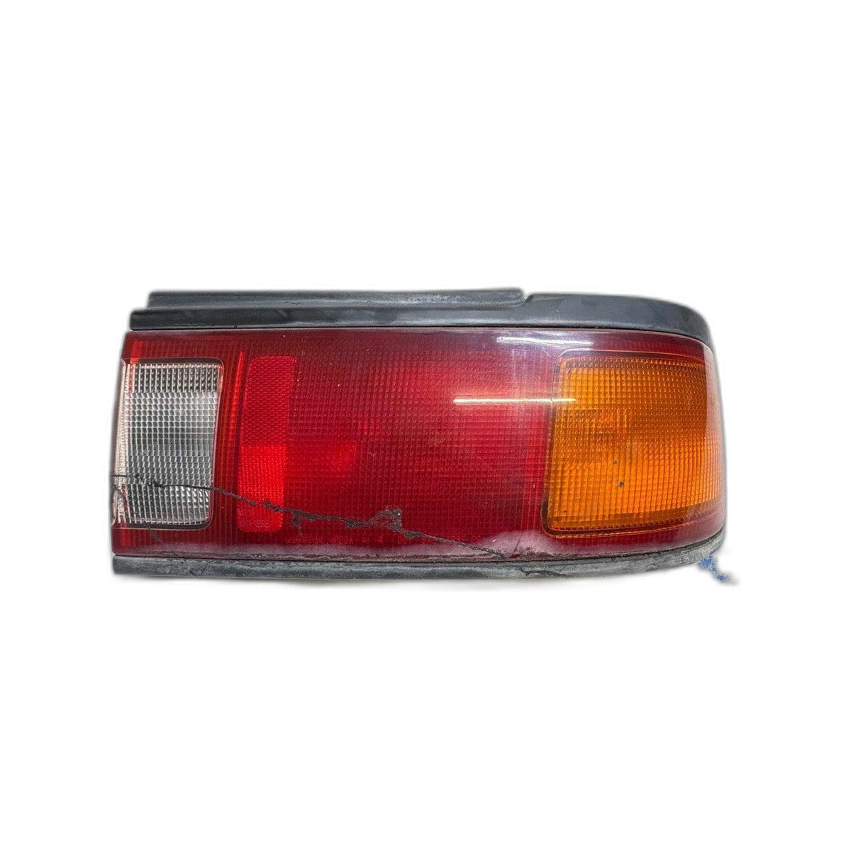 Tail Light Assembly NISSAN SENTRA Right 91 92 See Pics for Imperfections