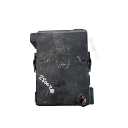 Engine Fuse Box CHEVY COBALT 07 See Pics