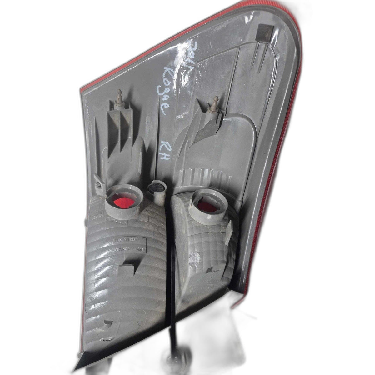 Tail Light Assembly ROGUE EXCEPT SPORT Right 08-15 See Pics for Imperfections