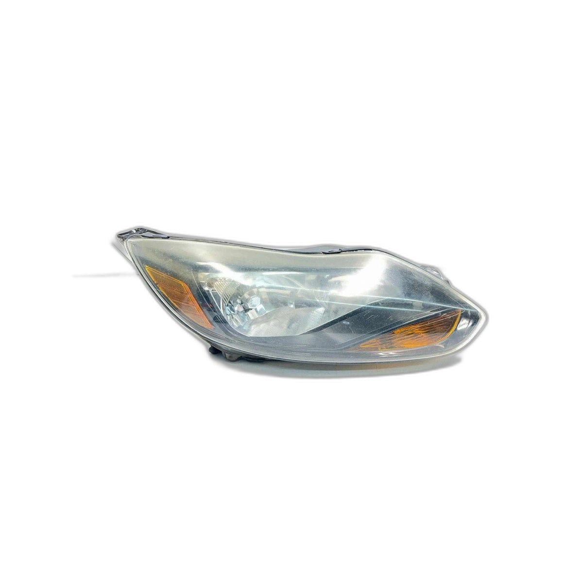 Headlamp Assembly FORD FOCUS SE Right 12 13 14 See Picss for Imperfections