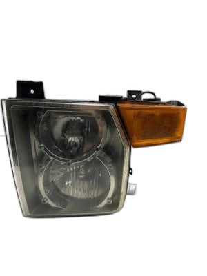 Commander Right Headlight Assembly (2006-2010)