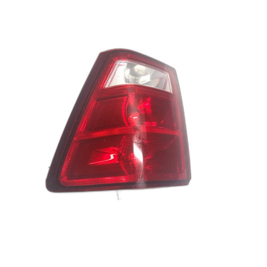 05 06 JEEP GRAND CHEROKEE Tail Light Assembly RightRh See Pics for Imperfections