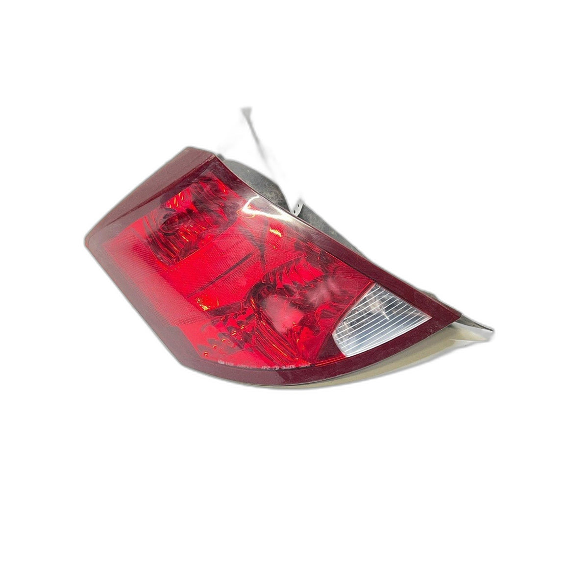 Tail Light Assembly SATURN ION Left 03 04 05 06 07 See Pics has Some Scuff Marks