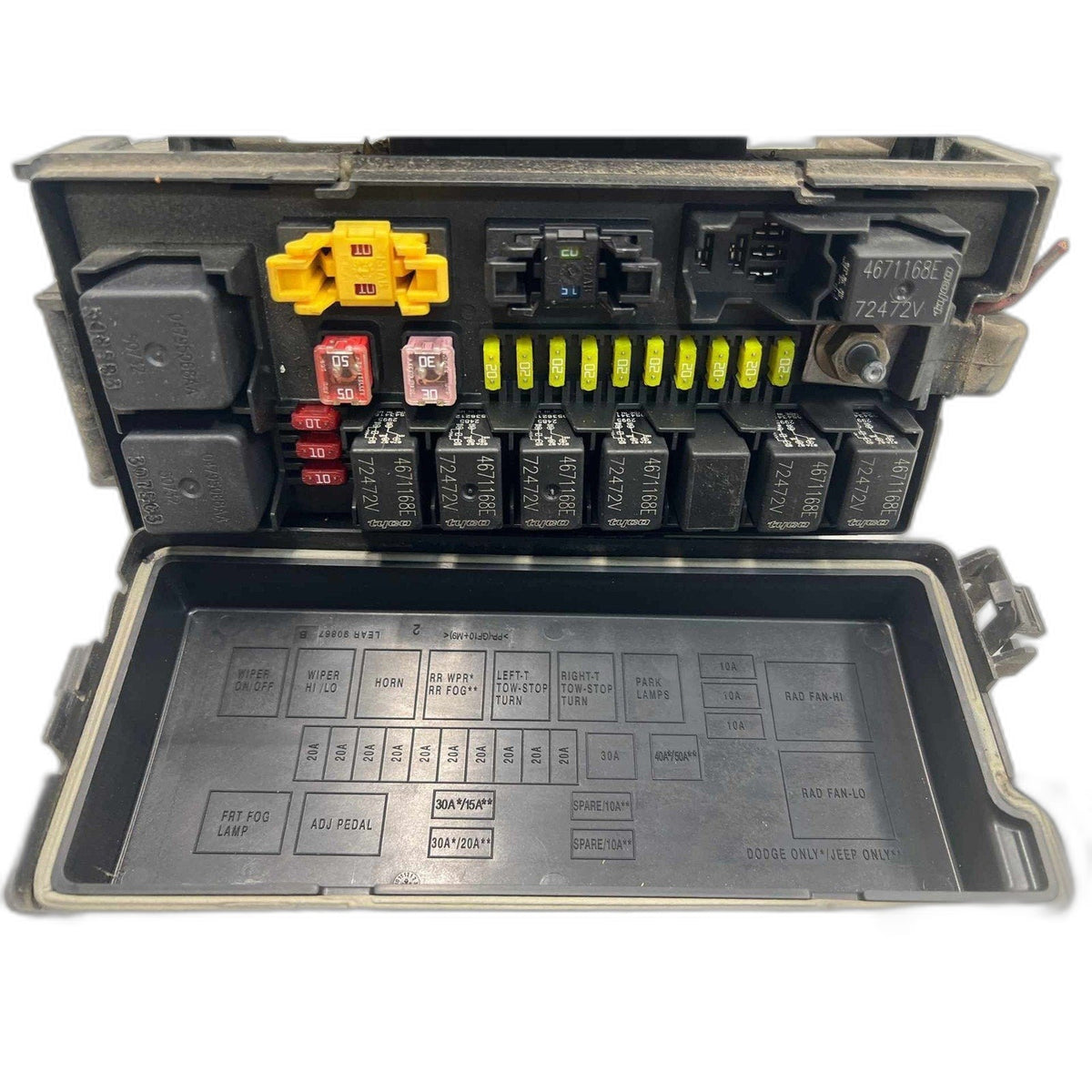 Engine Fuse Box JEEP COMMANDER 06 See Pics