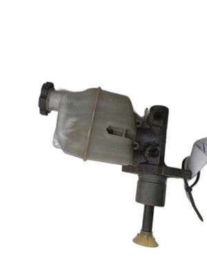 G6 Brake Master Cylinder With Reservoir (2005-2007)