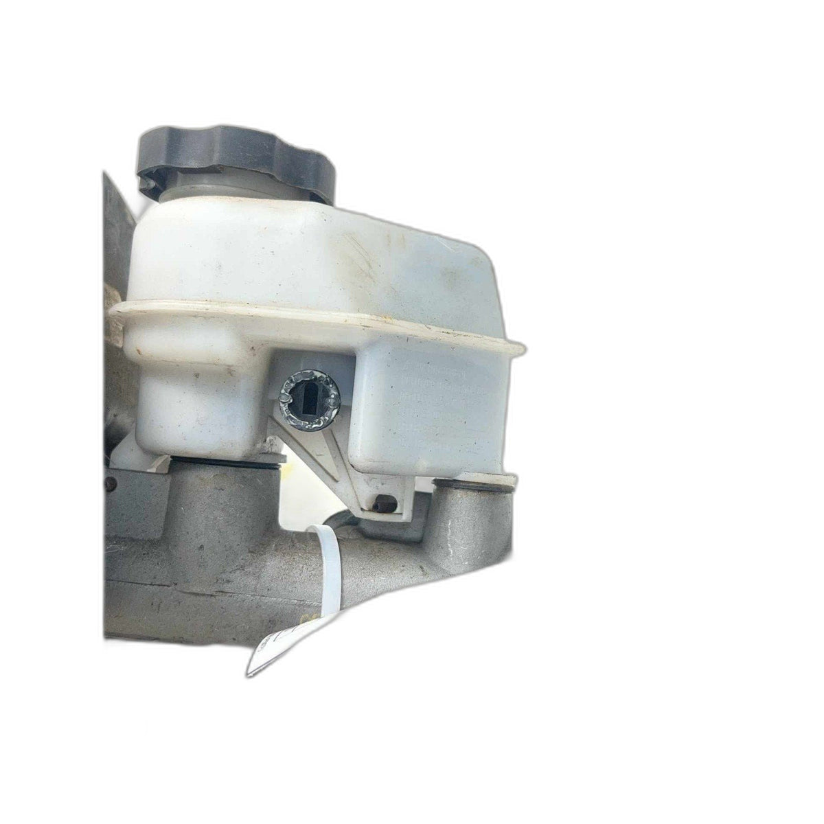 Master Cylinder CHEVY VENTURE 00-05 Brake Booster Not Included See Pics