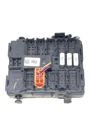 Escalade Engine Fuse Box Junction Block 2007