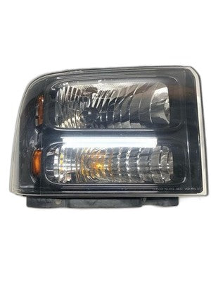 2005-2007 Ford F350 Super Duty Right Hand Headlight Assembly