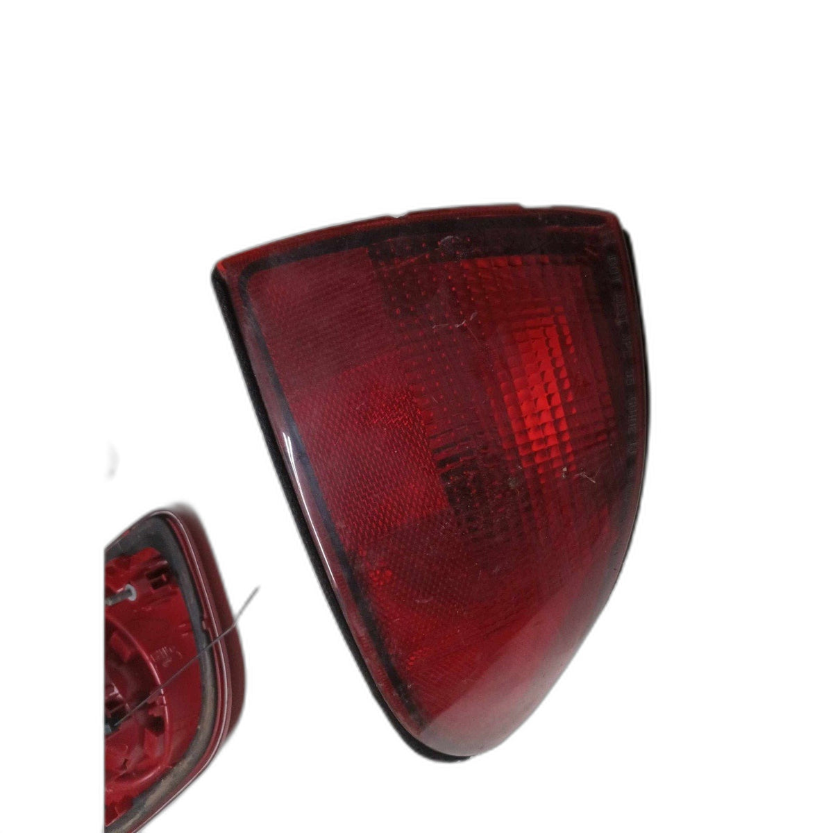 Tail Light Assembly CHEVY CAVALIER Right 95-99 See Pics for Imperfections