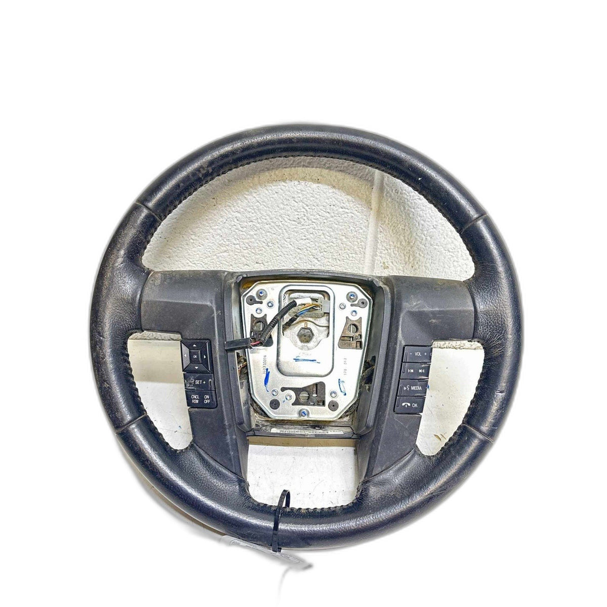 Steering Wheel FORD EXPEDITION 17 See Pics for Any Imperfections