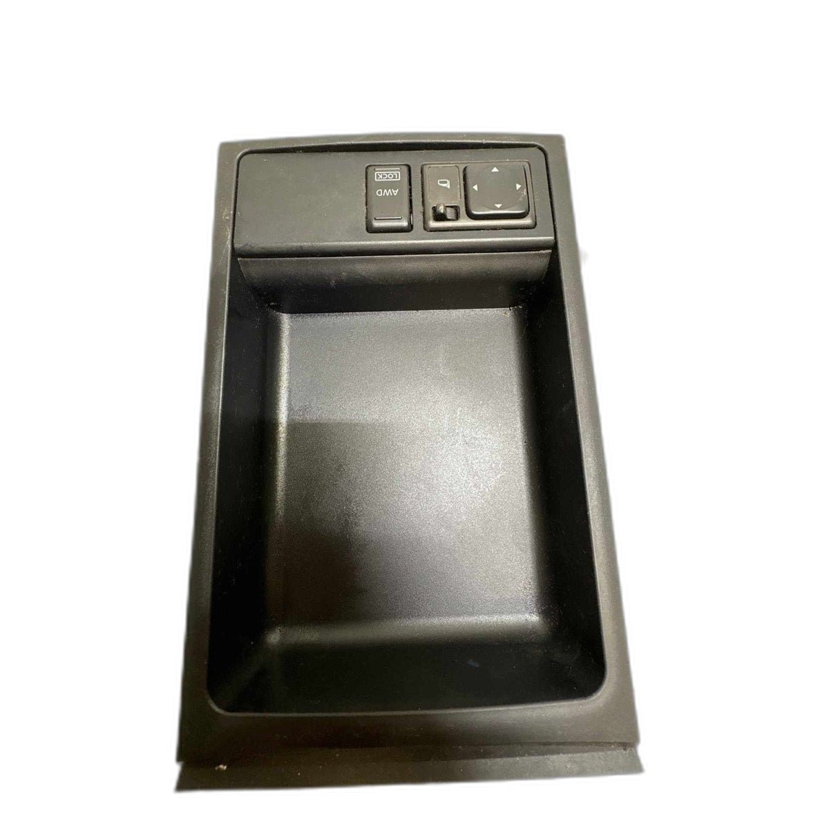 Ash Tray/lighter NISSAN MURANO 05 See Pics for Imperfections