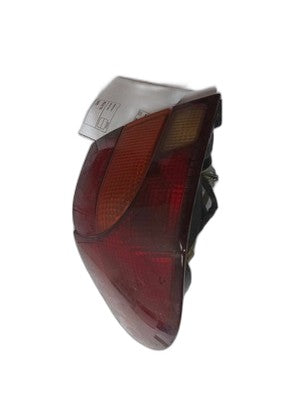 Camry 2002-2004 OEM Passenger Side Tail Light Assembly