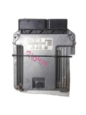 Bosch Volkswagen Passat Engine Control Module ECU 3C0 907 115 F