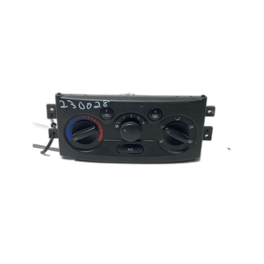 04 05 06 07 08 CHEVY AVEO Heater A/c Control