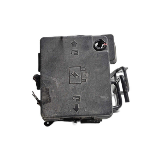 Engine Fuse Box SATURN ION 03 04