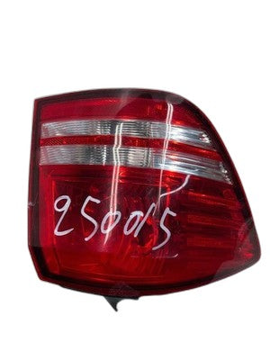 W164 ML-Class Facelift Tail Light (2009-2011)