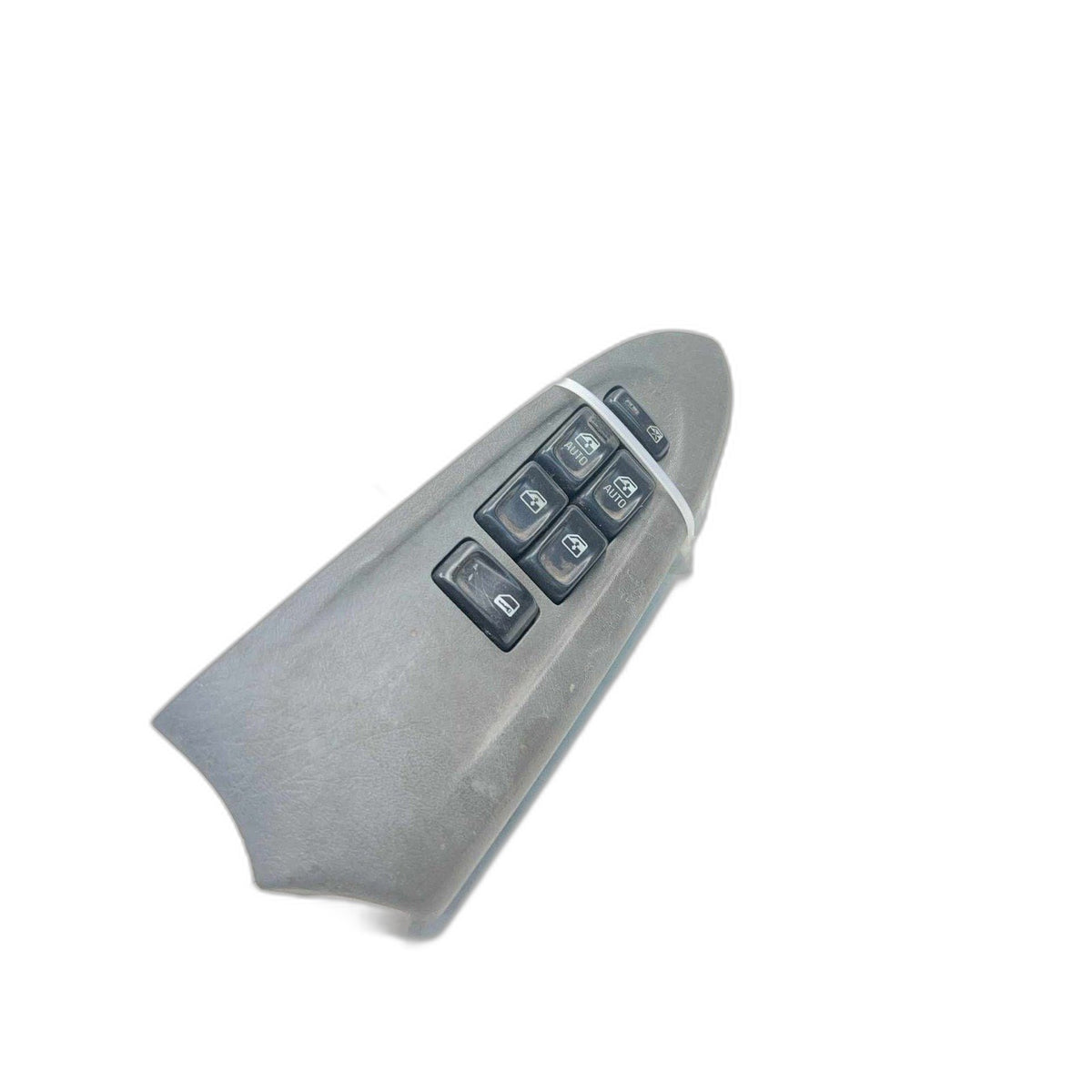 Door Switch Front TRAILBLAZER 02 03 04 See Pics