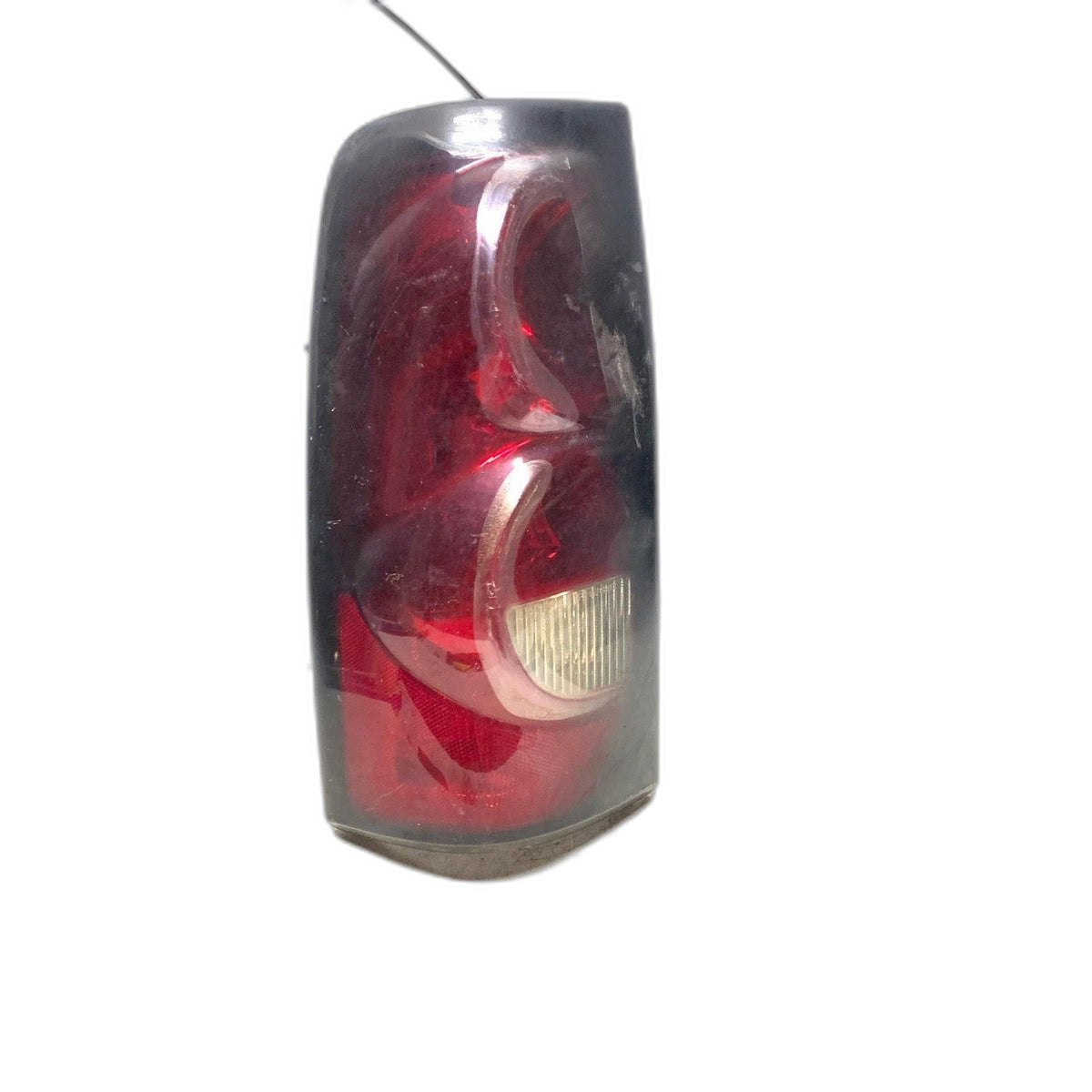 Tail Light Assembly CHEVY SILVERADO 2500 Left 04-07 See Pics for Imperfections
