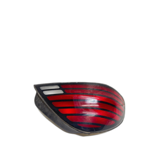 Tail Light Assembly PONTIAC GRAND AM Right 99-05 See Pics for Imperfections