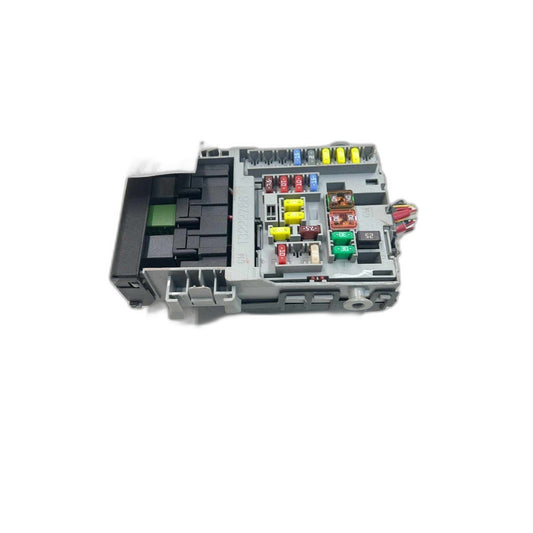Cabin Fuse Box CHEVY CRUZE 11 See Pics