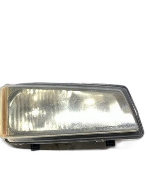 Chevrolet Silverado 1500 2500 3500 Right Hand Headlight Assembly (2003-2006)