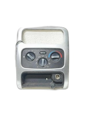 Liberty 2003 Radio Bezel Trim HVAC Climate Control Panel Assembly