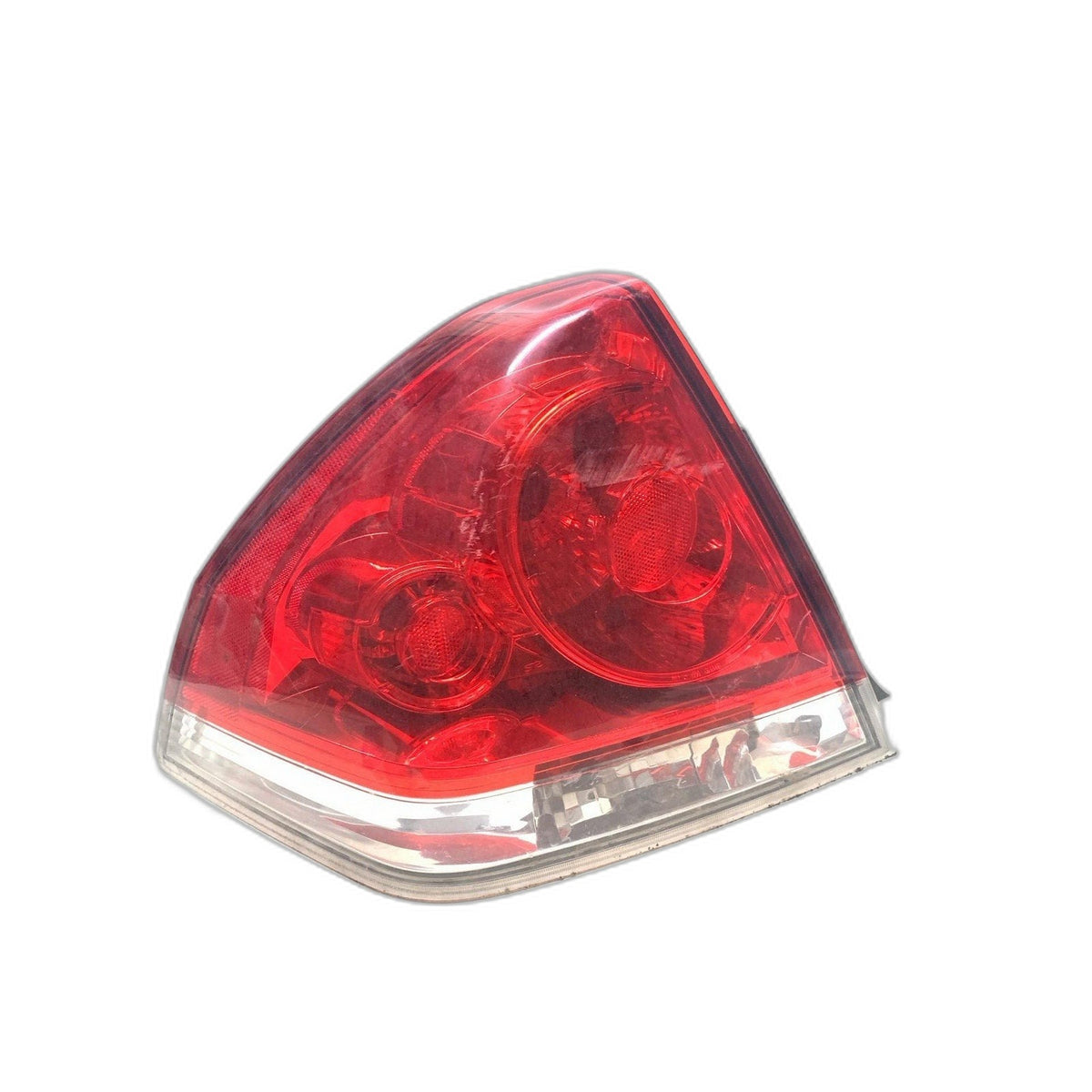Tail Light Assembly CHEVY IMPALA Left 06-16 See Pics for Imperfections