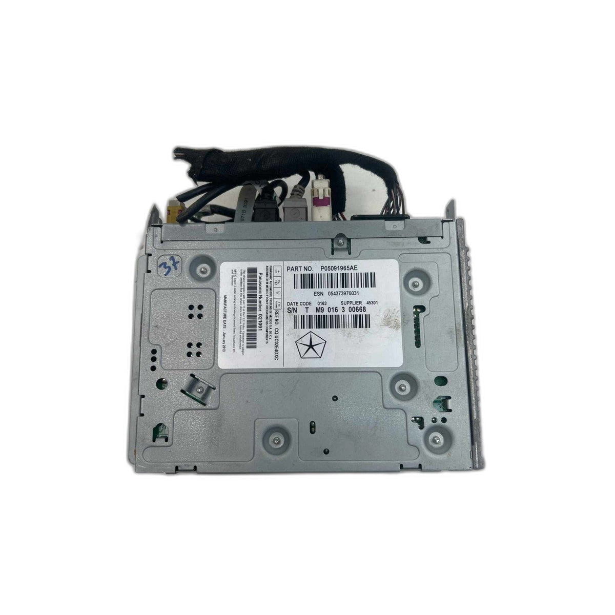 Audio & Visual Equip.(radio) DODGE DART 13 See Pics for Imperfections