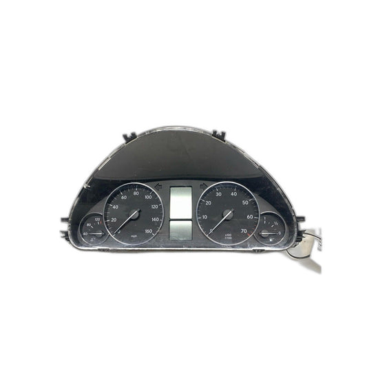 07 MERCEDES C-CLASS Speedometer