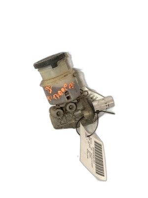 Used Isuzu Hombre Brake Master Cylinder 1996-1997